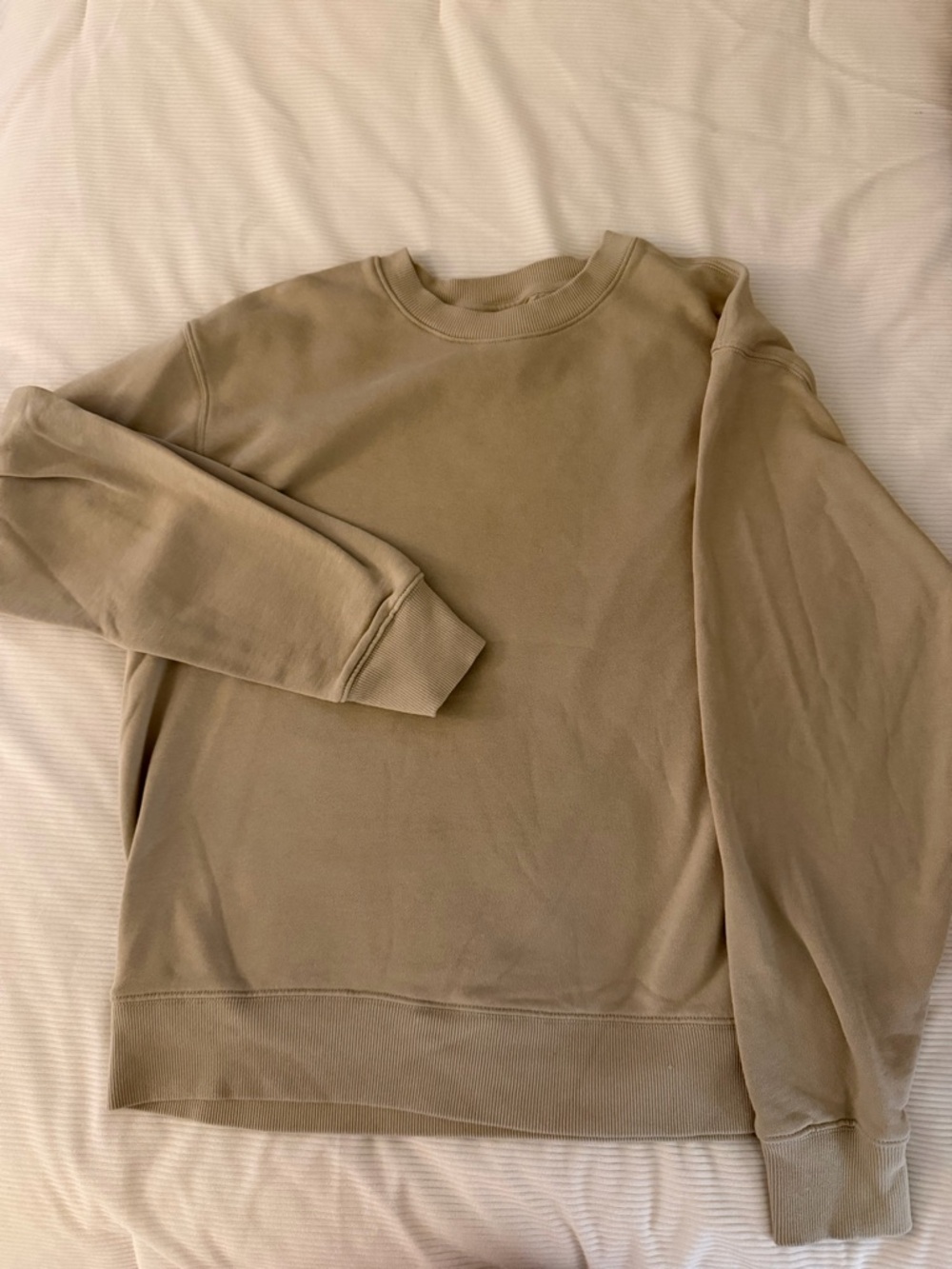 Old Navy Crewneck Sweatshirt in Light Khaki